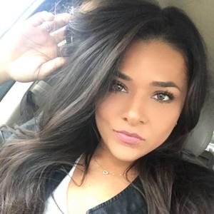 Meet your Posher, Marisa